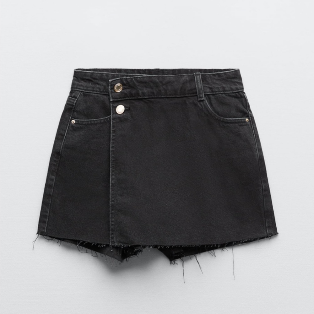 NWT Zara Skort